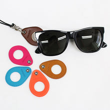 Load image into Gallery viewer, Sunglass Necklace V.2 Sky Blue
